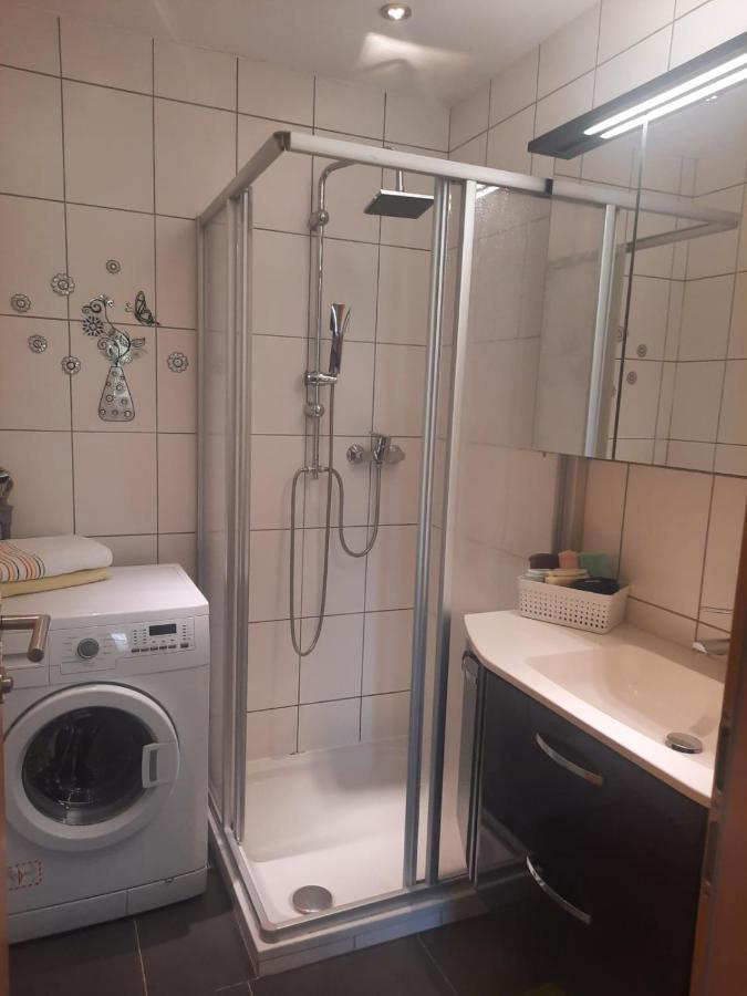 Wohnhaus City Sued Herzogsdorf Eksteriør billede